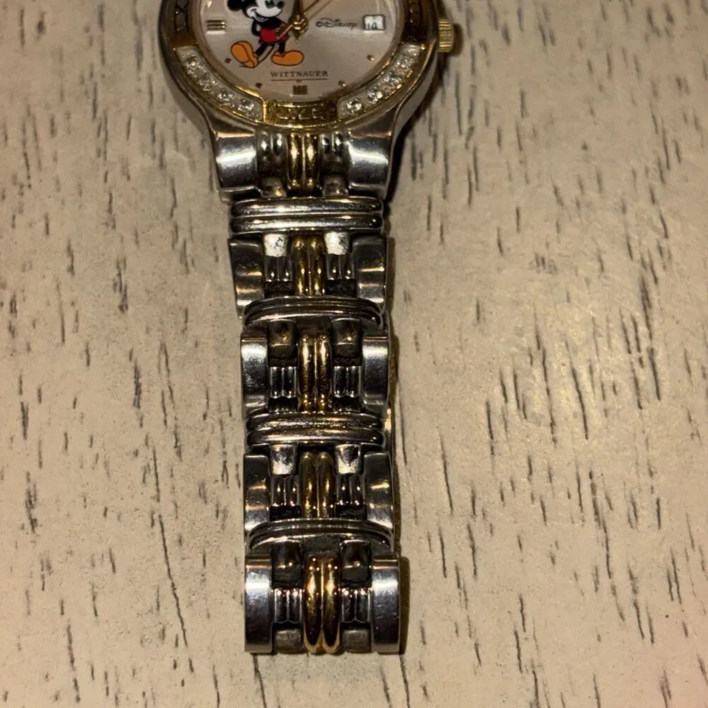 RARE Wittnauer 16 Diamond bezel Mickey Mouse two tone all stainless date watch